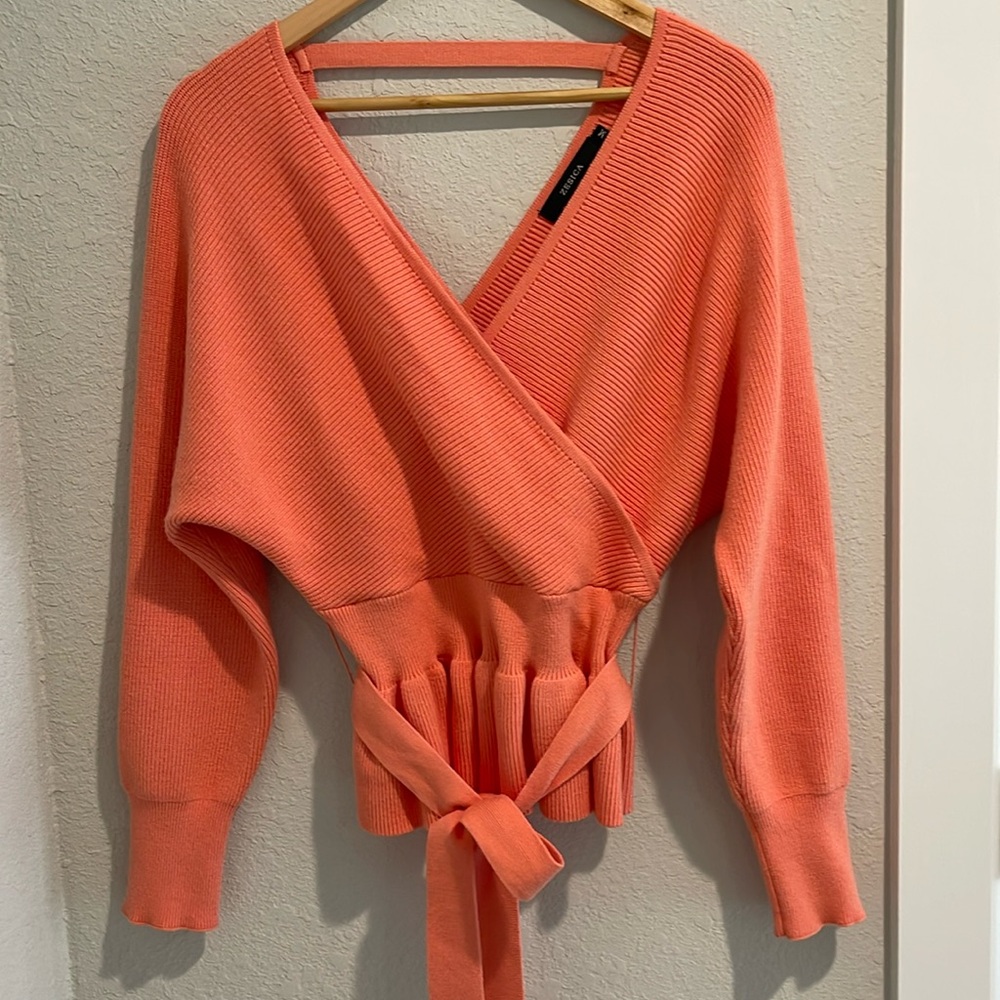 Peach Color Peplum Style Raglan Long Sleeve Pullover Sweater Size M